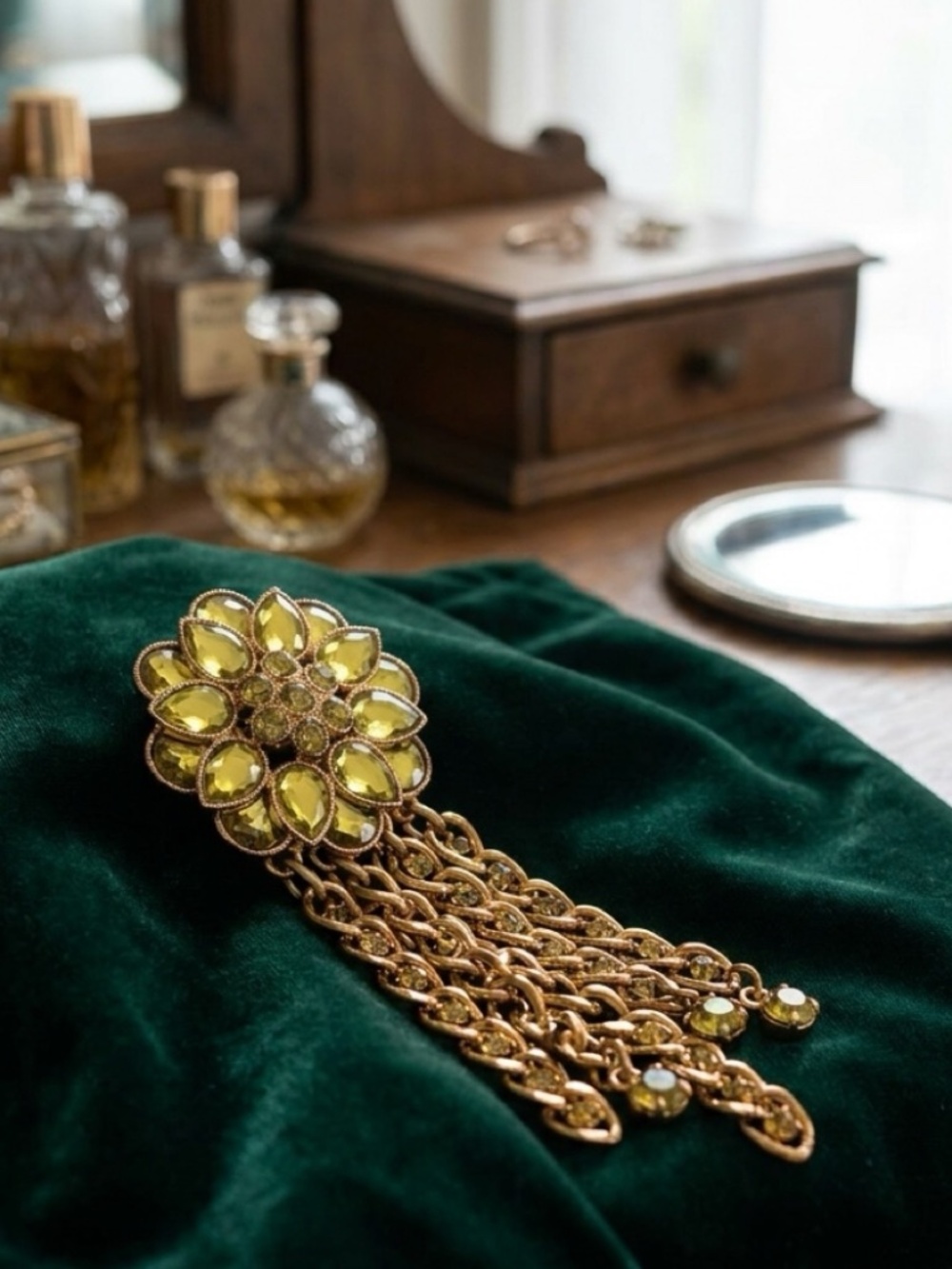 GOLD FLOWER PURSE CHARM